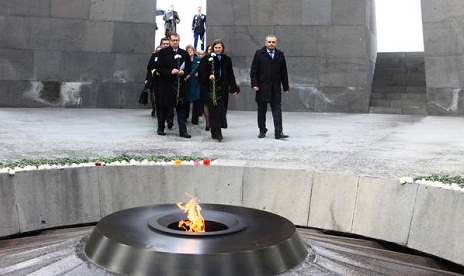 Victoria Nuland visits so-called `Armenian genocide` memorial